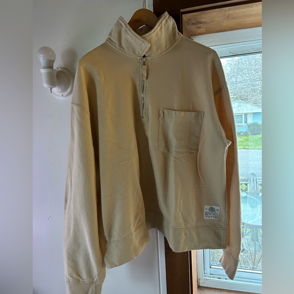 BDG pullover